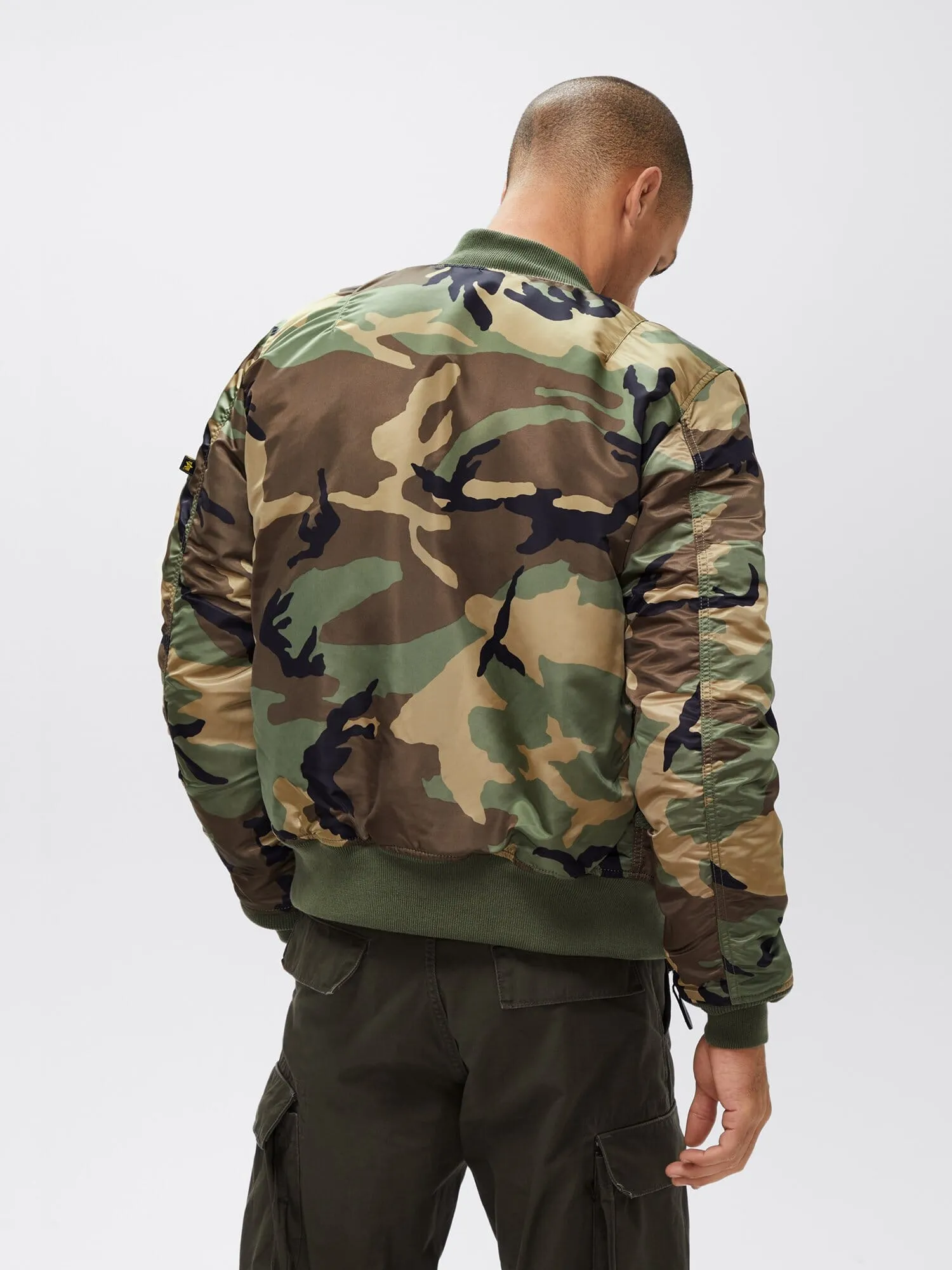 MA-1 BOMBER JACKET SLIM FIT